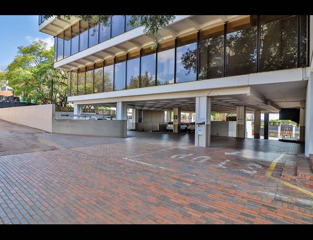 450M² OFFICE TO LET IN ROSEBANK